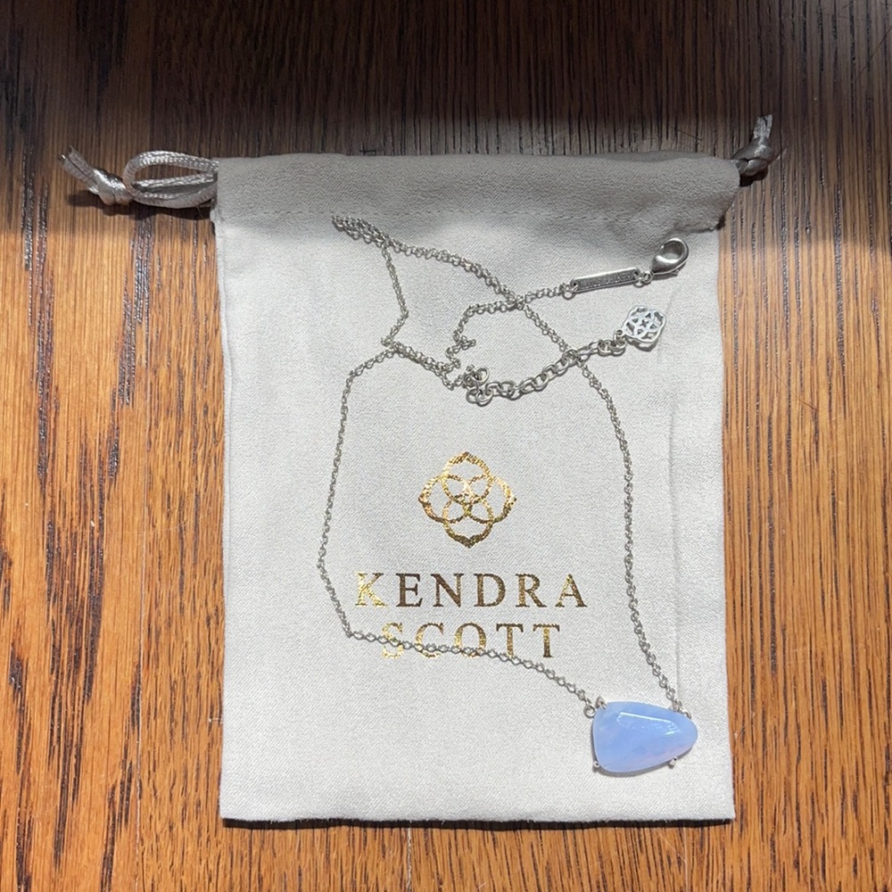 Kendra Scott Isla Necklace Blue Lace Agate